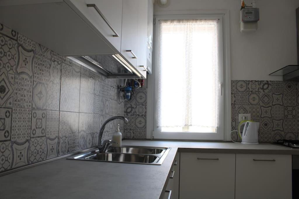 Apartment With Terrace In Chioggia'S Main Square Kültér fotó